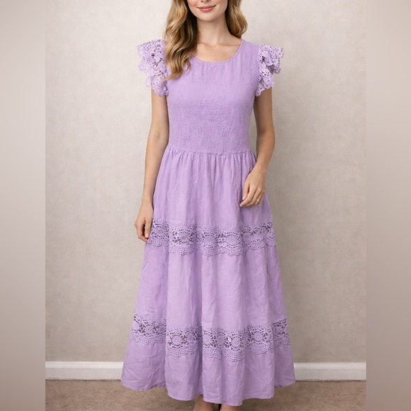 Zesica Dresses & Skirts - ZESICA Women's Casual Flutter Sleeve Crew Neck Smocked Tiered Midi Dress